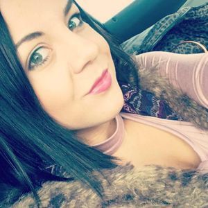 Meet your Posher, Marissa